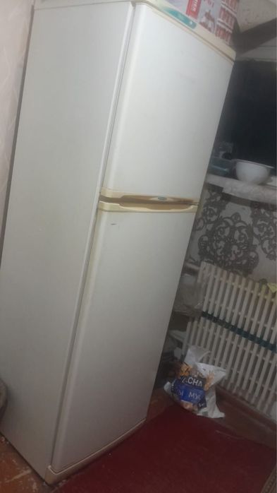 Холодилник болшая
