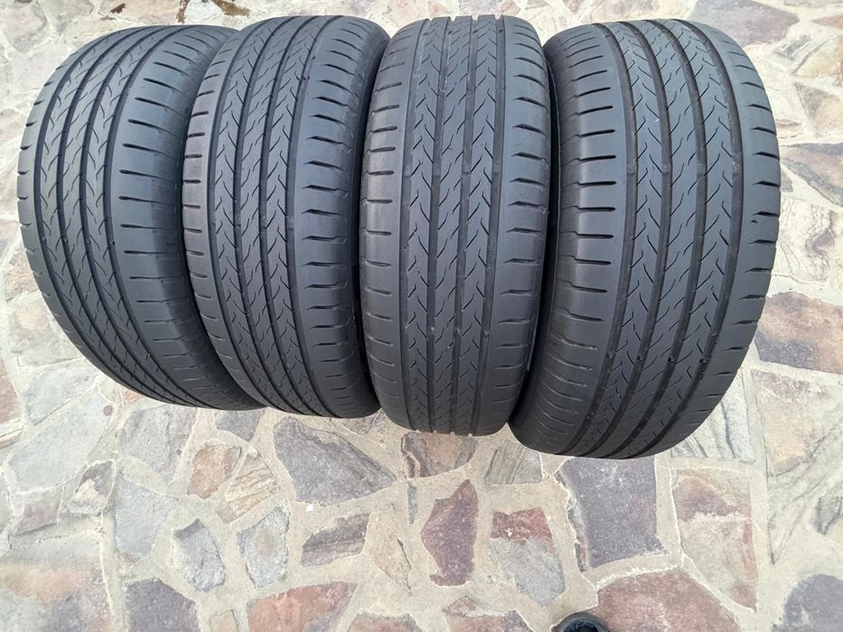 Cauciucuri de vara 215 60 R18 Continental impecabile ca noi DOT 2025 rulate 2 luni