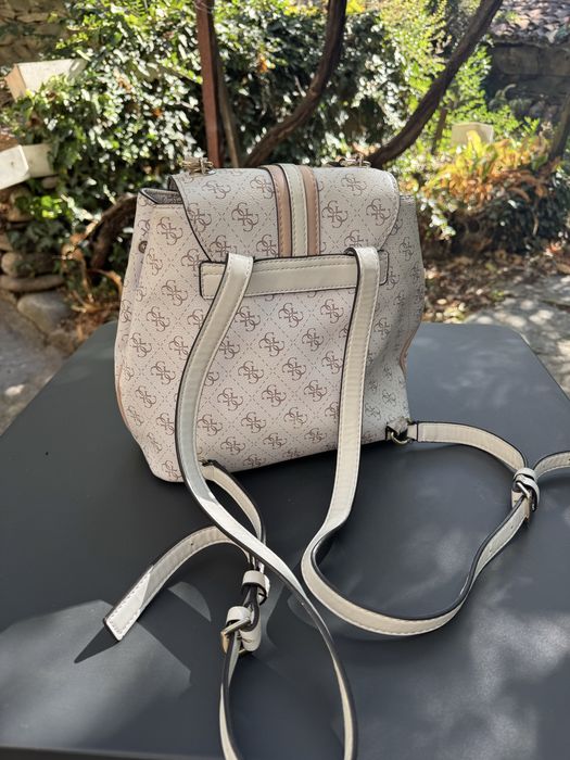 Оригинална раница Guess