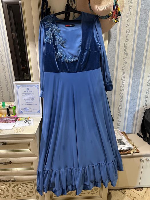 Продам платье вечернее