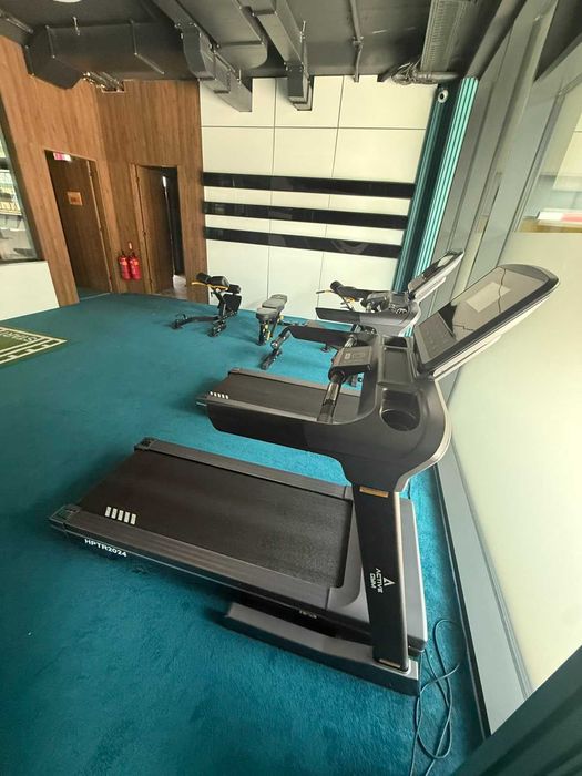 Професионален кардио уред- Бягаща пътека- Active Gym  Semi Pro Treadmill S7 with LED Screen