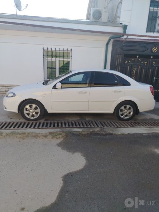 Chevrolet Gentra sotiladi 2019