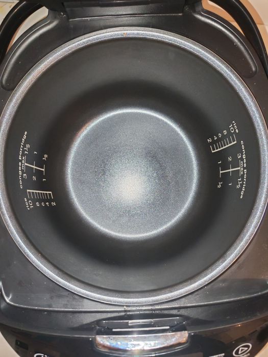 Новая мультиварка Midea (Sulpak, чек, гарантия)