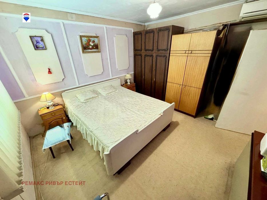 Продава се Къща в Русе, Средна кула - 252 кв.м за 786 €/кв.м - Снимка #11