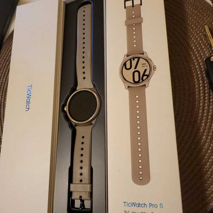 smartwatch ticwatch pro 5