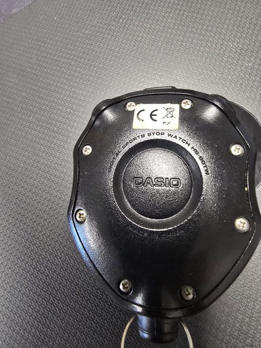 Cronometru profesional Casio HS-80TW - Rezistent la apă 50m / 100 Lap