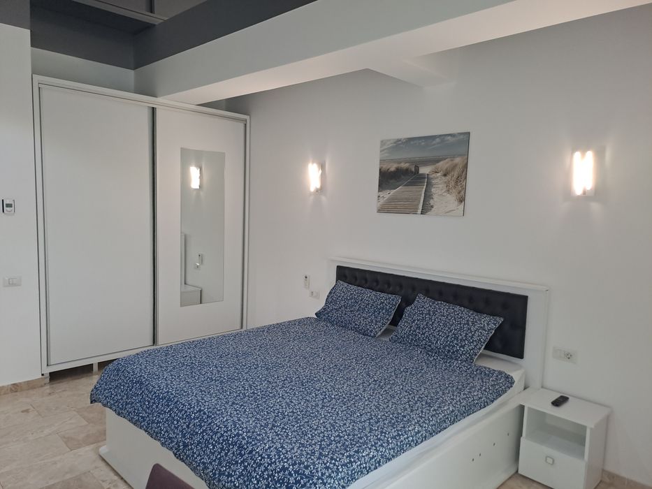 Se închiriază apartament cu 3 camere în mamaia