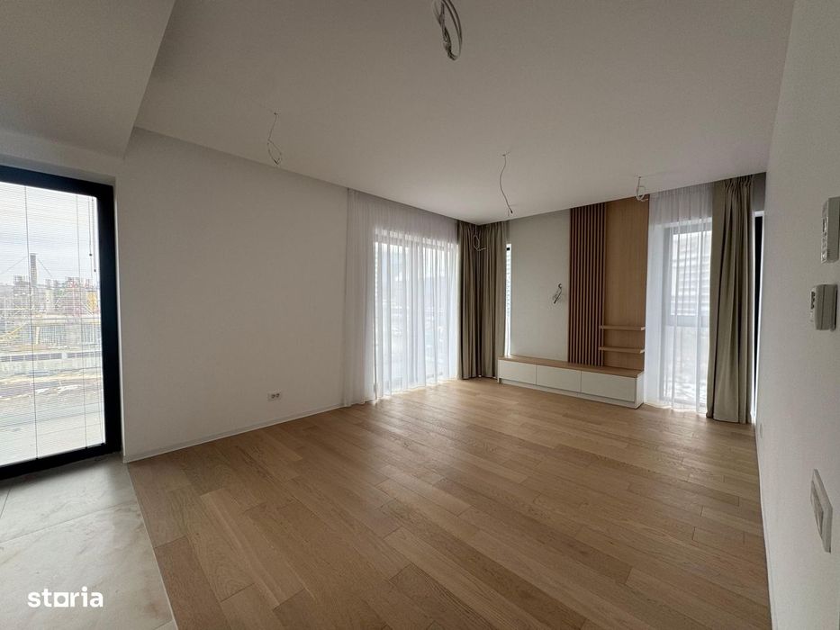 2 CAMERE ||  2 locuri de parcare si boxa ||DECOMANDAT|| ONE LAKE CLUB