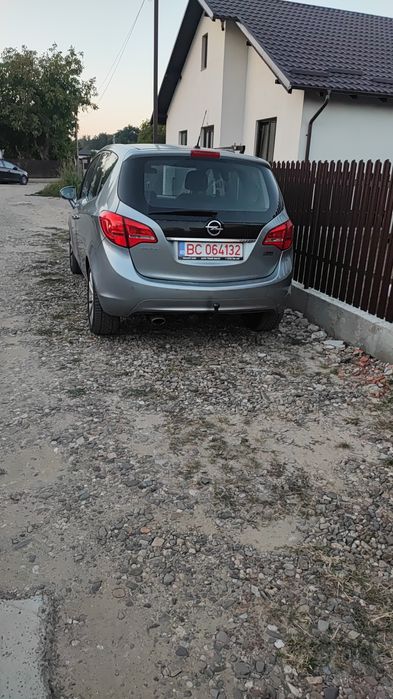 Vând Opel meriva b motor 14net 140 cai