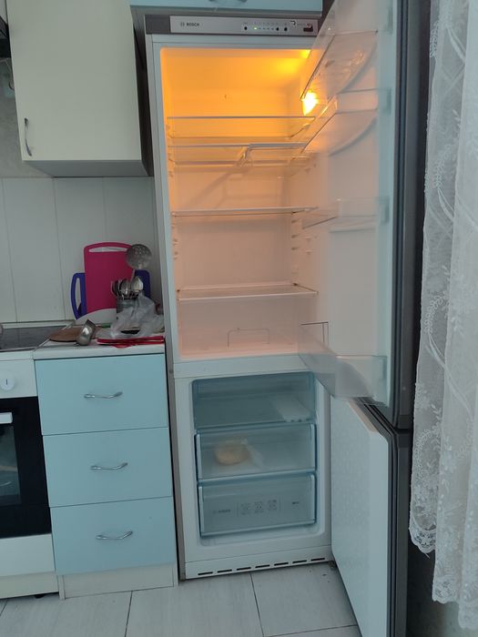 Продам холодильник Bosch