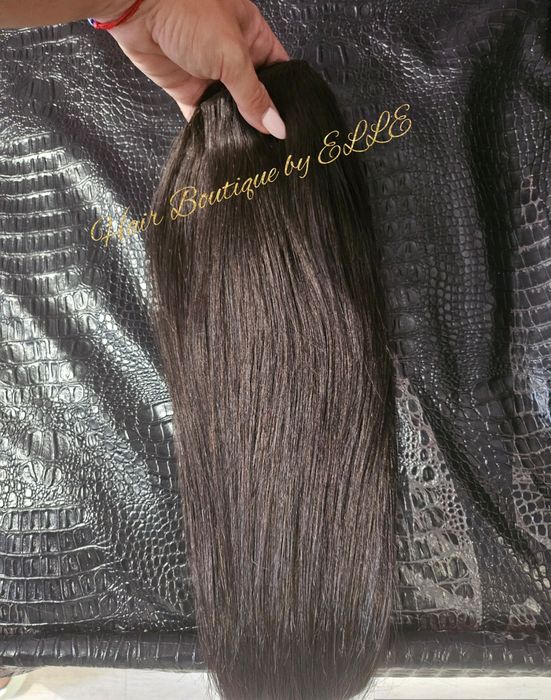 Нова естествена коса готова за поставяне