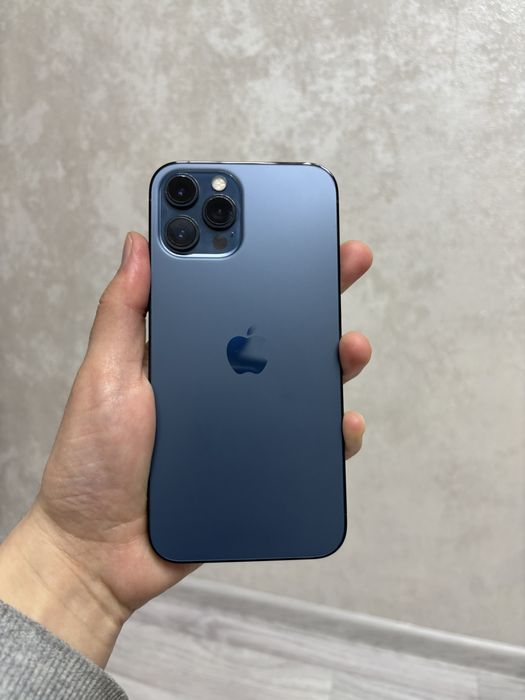 Iphone 12 pro max не включается