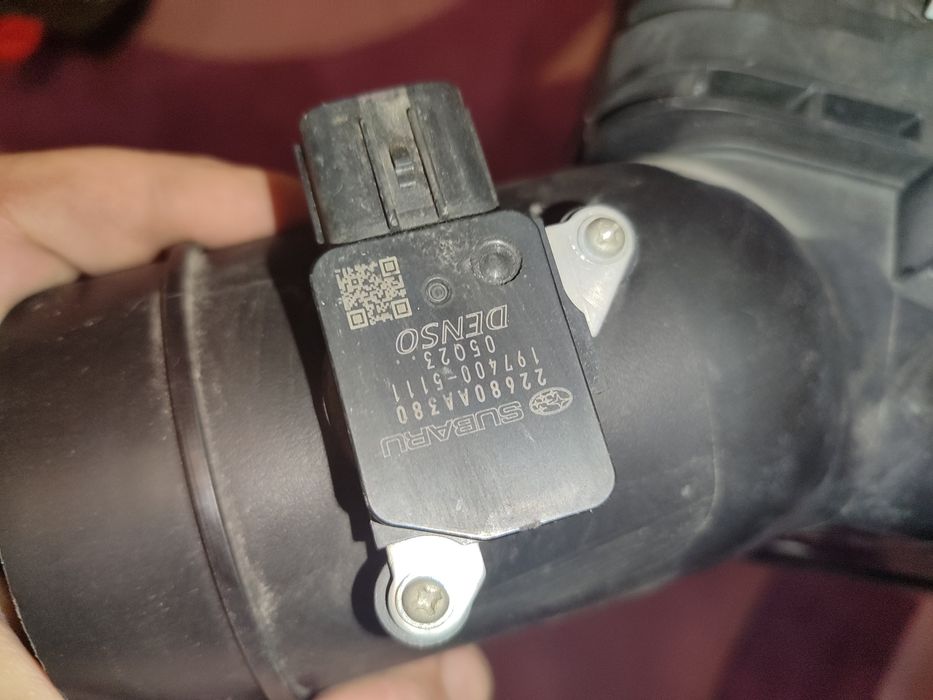 Субару Легаси. Аутбэк. Корпус воздушного фильтра. Оригинал. Япония.