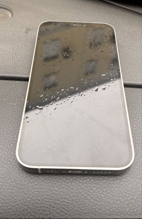 Продам Ipnone 12 Pro 256гб  обмена нету