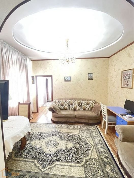 Arenda Mirzo Ulugbek Darxon hovli ijaraga ful komplekt 

4/1/1

Площа