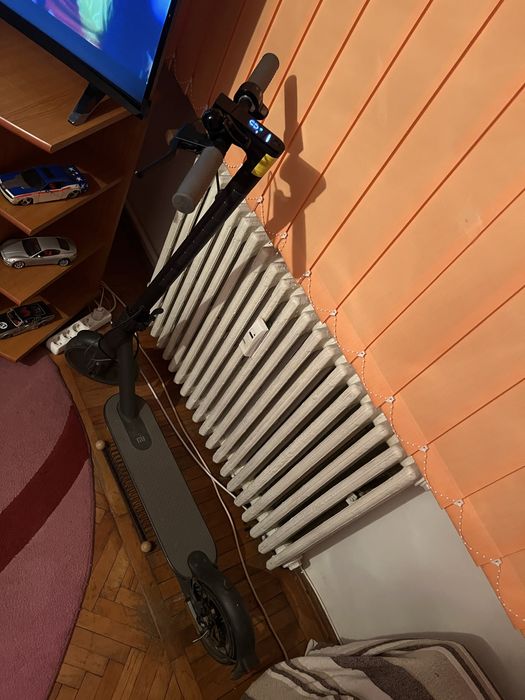 Trotineta Xiaomi MI Electric scouter 1S