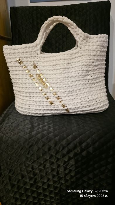 Продавам дамски чанти