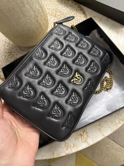 Pinko дамска чанта клъч