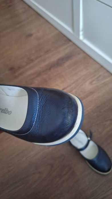 Pantofi / Sandale piele bleumarin fetite marimea 30