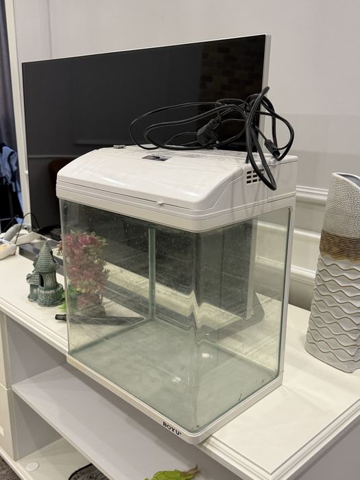 Продаю аквариум BOYU