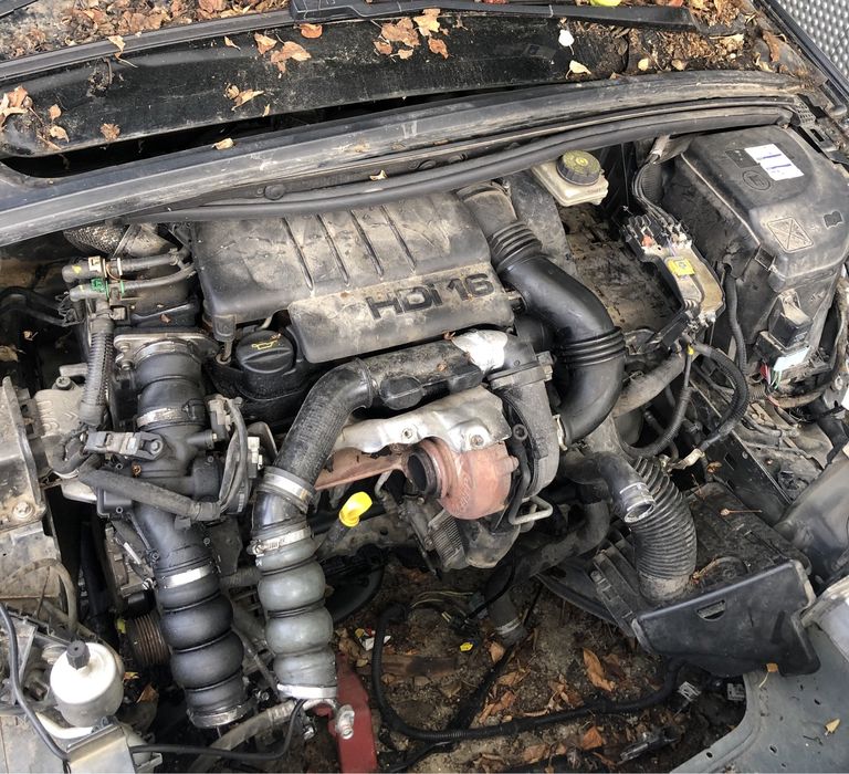 Peugeot 308 1.6 hdi на части
