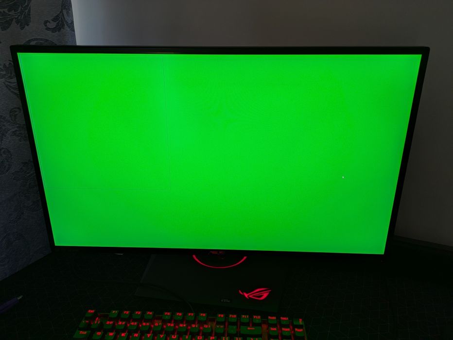 Monitor Asus Rog 27 inch 4k