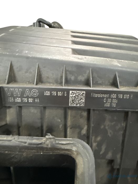 Carcasa Filtru De Aer Volkswagen Golf 7 5G1 2012 - > 5Q0129607S