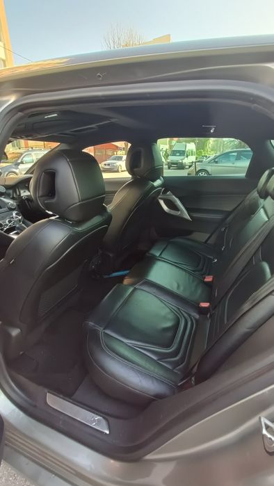 Citroen DS5  2.0 HDI  Interior Piele + masajTrapa+panoramic/Dubluclima