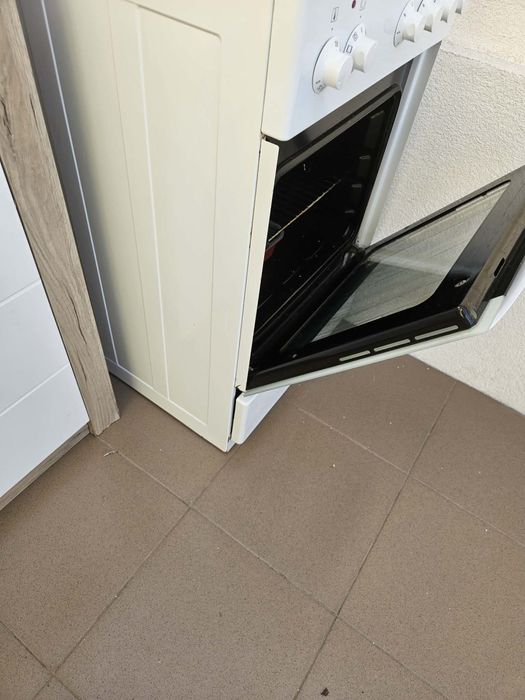 Aragaz electric Gorenje