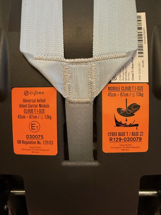 Scoică auto CYBEX CLOUD T i-size + bază ISOFIX