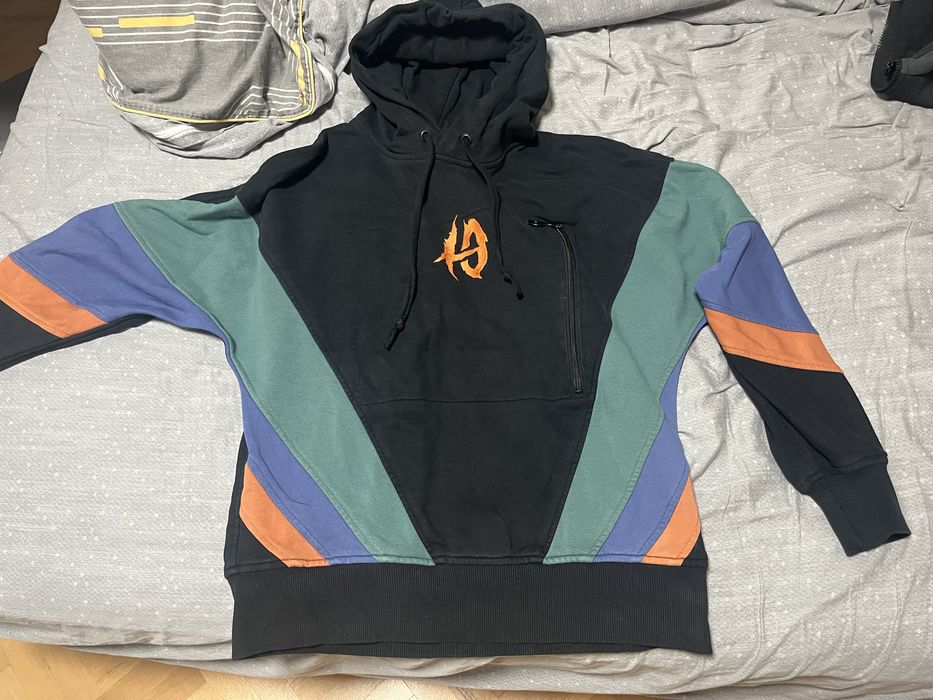 Луда артикули запазени