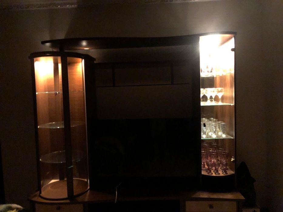 Мебель горка в гостинную