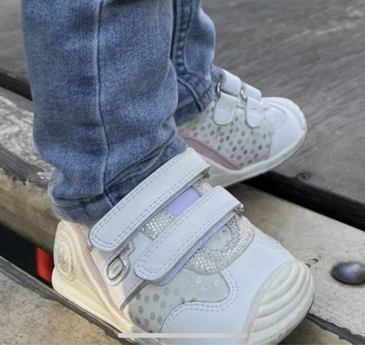 Кроссовки Biomecanics