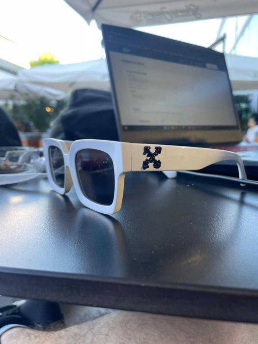 Ochelari Off White albi