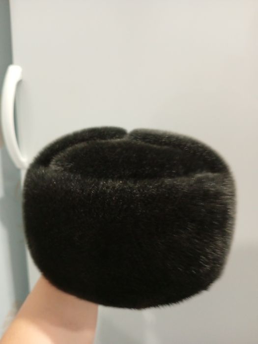 Продам шапку мужская