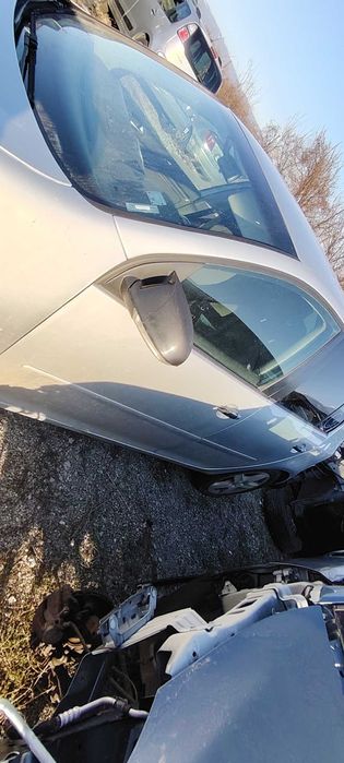 VW Golf 2,0 TDI, Фолксваген Голф 5 на части! Юли 2006