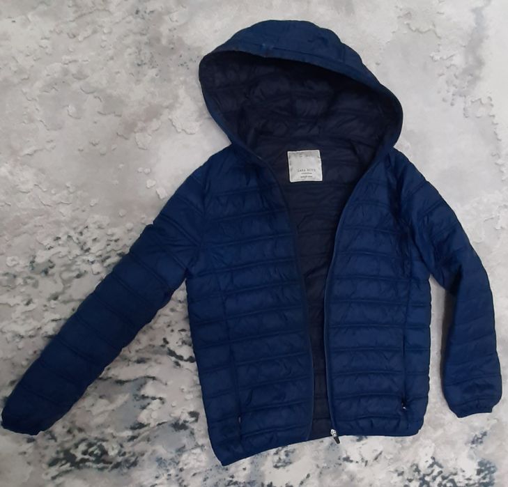Куртка ZARA для мальчика размер 140