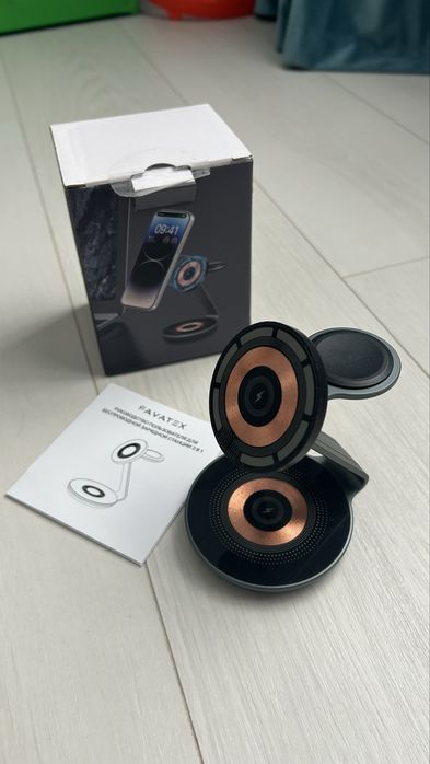 Беспроводная магнитная зарядка 3 в 1 для устройств apple