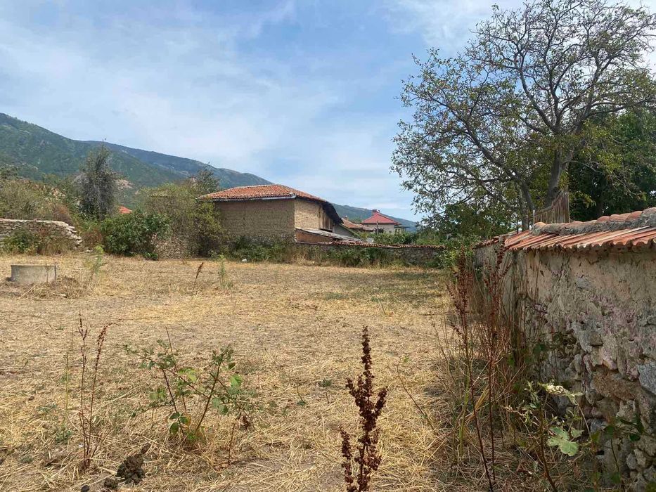 ПАРЦЕЛ 1200 кв.м., село Иганово