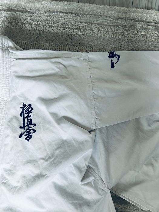 Продаю киокушинкай каратэ доги Кимоно