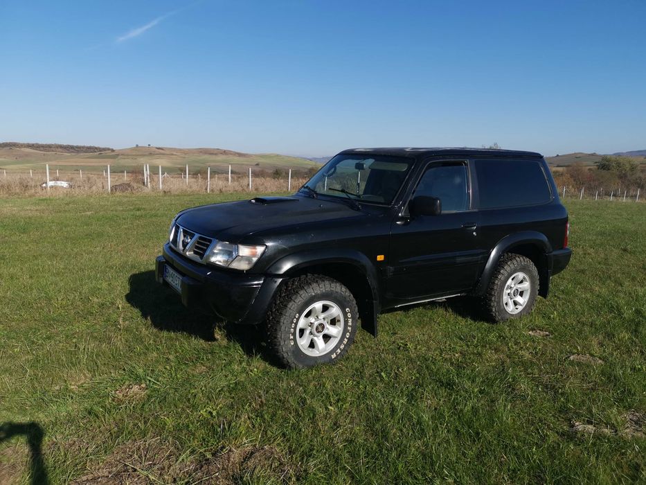 Nissan Patrol Y61