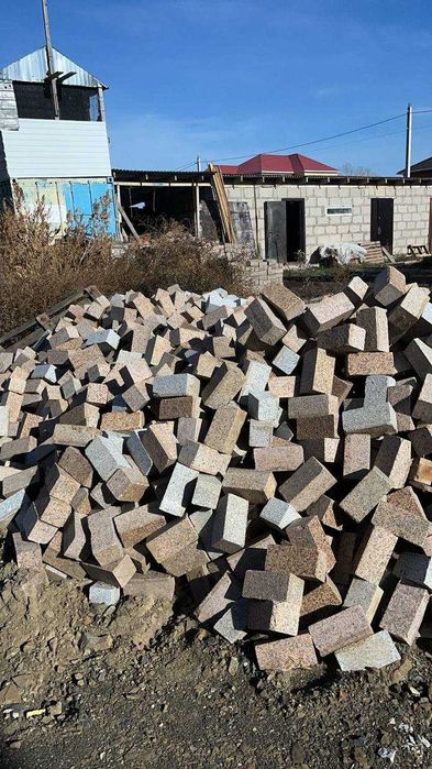 Продается б/у гранитная брусчатка