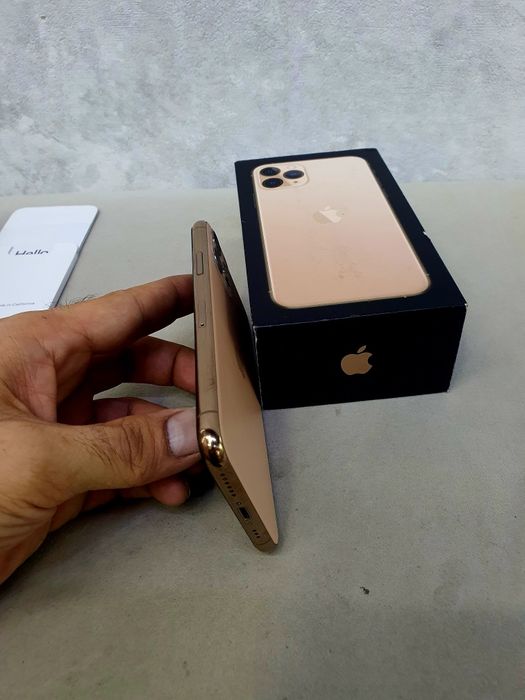 Iphone 11 pro gold