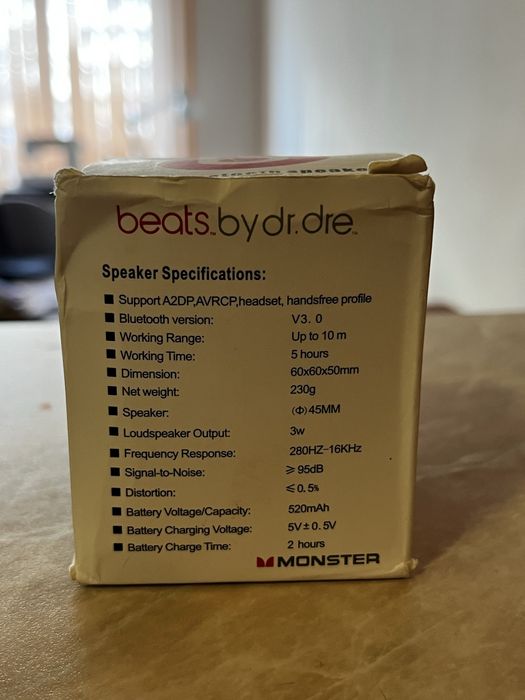 Колонки Beats by Dre