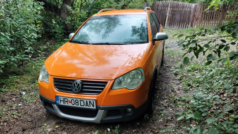 Vând autovehicul  polo cross