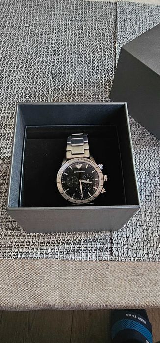 Часовник Армани! Може да се размени за лаптоп!