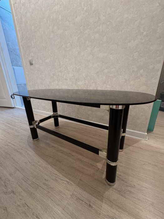 Журнальный столик