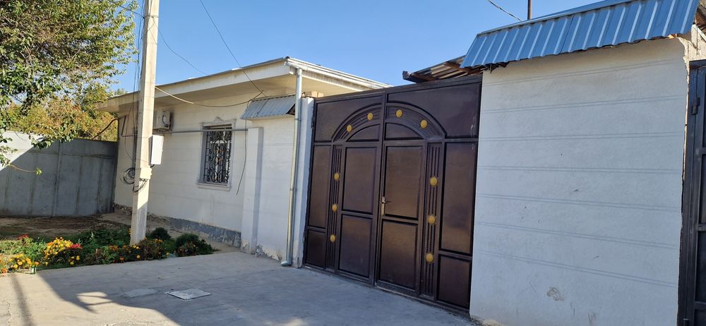 Uy xovli sotiladi Bektemir tumanida