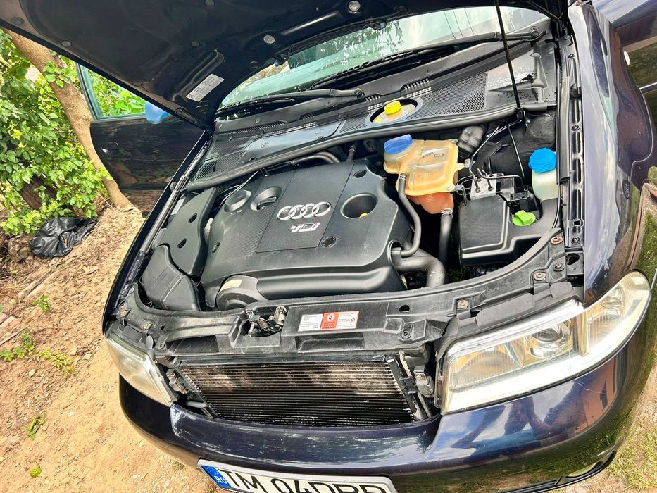 Se vinde Audi A4 B5 Facelift ,2001/ motorizare 1.9 TDI 115 CP