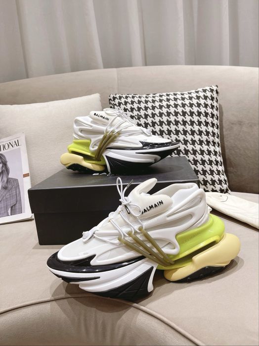 Balmain Unicorn различни модели